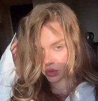 Claudia - escort in Beirut