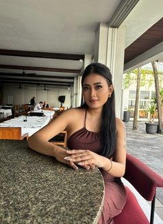 Claudy petite girl - in canggu - escort in Bali Photo 6 of 22