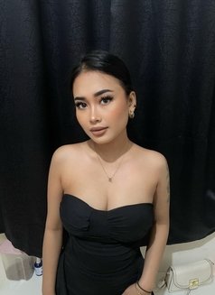 Claudy petite girl - in canggu - escort in Bali Photo 3 of 22