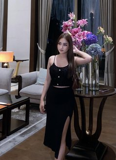 Claudy petite girl - puta in Jakarta Photo 27 of 28