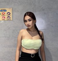 Claudy petite girl - puta in Jakarta Photo 26 of 29