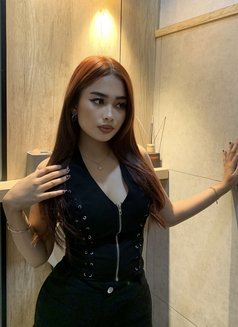 Claudy petite girl - puta in Jakarta Photo 26 of 29