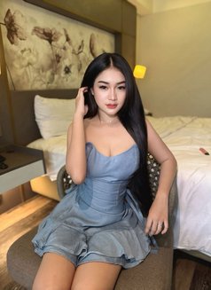 Claudya big boobs - escort in Bali Photo 13 of 15