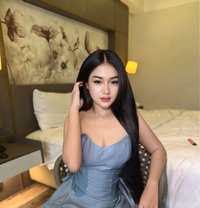 Claudya big boobs - escort in Bali Photo 11 of 13