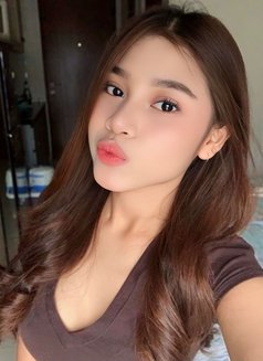 Claudya - escort in Jakarta Photo 12 of 22