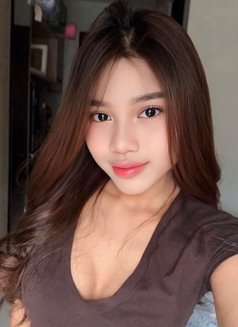 Claudya - escort in Jakarta Photo 13 of 22