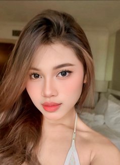 Claudya - escort in Jakarta Photo 21 of 22