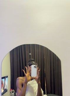 Clean and Classy - Transsexual escort in Kumasi Photo 9 of 9