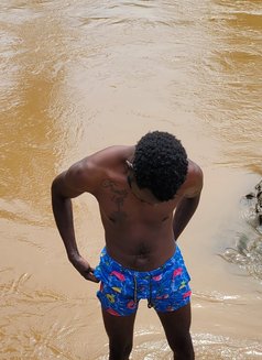 Clean Shot - Acompañantes masculino in Nairobi Photo 5 of 6