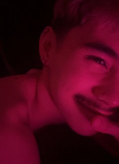 Cleo - Male escort in Manila Photo 8 of 11