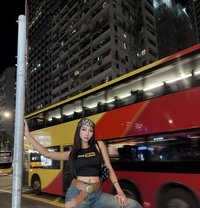 Cleo Ly - puta in Hong Kong
