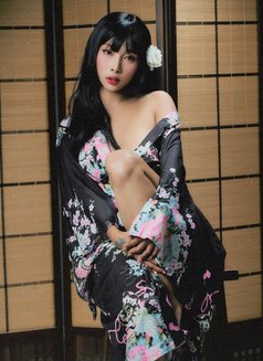 Cleo Ly - escort in Manila Photo 28 of 30