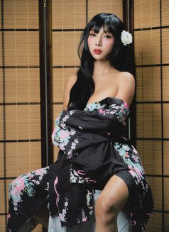 Cleo Ly - escort in Manila Photo 29 of 30