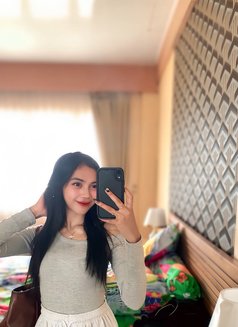 Cleo Valentina Young and Petite Girl - escort in Bali Photo 3 of 7