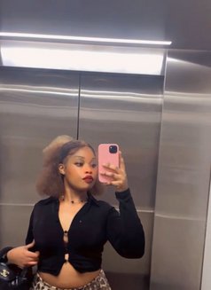 Cleopatra 🥵 - escort in Nairobi Photo 3 of 10