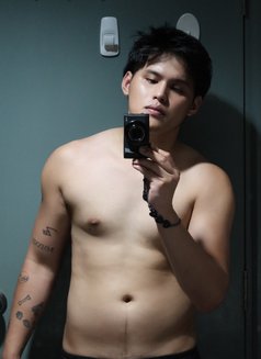 Click Me - Male escort in Bangkok Photo 10 of 11