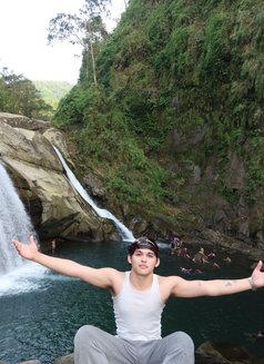 Click Me - Acompañantes masculino in Manila Photo 11 of 11