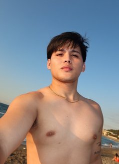 Click Me - Male escort in Taipei Photo 7 of 12