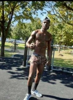 Clifford for all in Capetown - Male companion in Cape Town Photo 4 of 4