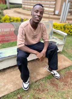 Clifford - Acompañantes masculino in Nairobi Photo 2 of 5