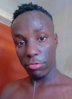 Clifford - Acompañantes masculino in Nairobi Photo 5 of 5