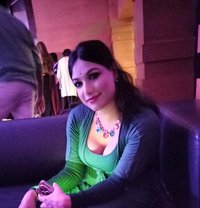 TESTED HYGIENIC BENGALI SHEMALE - Transsexual escort in Bangalore