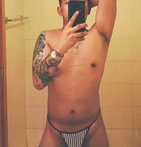 Clint Hotguy Dubai - Male escort in Dubai