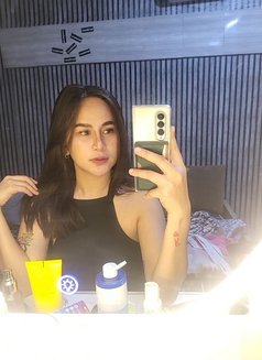 Cloe - escort in Bangkok Photo 3 of 6