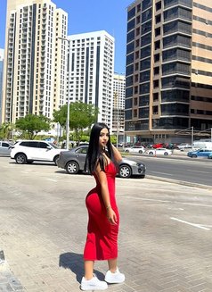 Cloe - escort in Dubai Photo 14 of 17