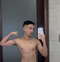 Clyde 19 - Male escort in Manila
