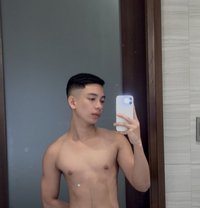 Clyde 19 - Male escort in Hong Kong