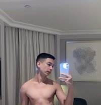 Clyde - Male escort in Manila