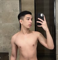 Clyde - Male escort in Bangkok