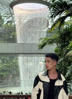 Clyde - Acompañantes masculino in Hong Kong Photo 9 of 10