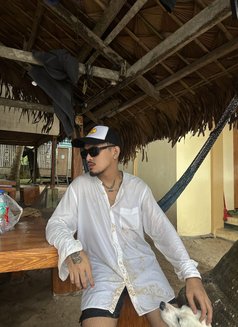 Clyrence - Acompañantes masculino in Manila Photo 9 of 13