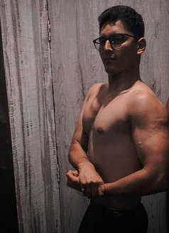 Cma Dad - Acompañantes masculino in Kolkata Photo 4 of 4