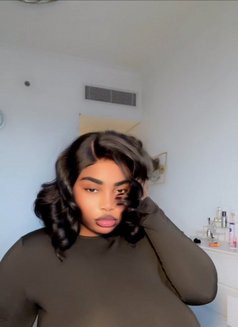 Co Co - escort in Dubai Photo 14 of 25