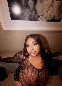 Co Co - escort in Dubai Photo 24 of 26