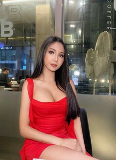 Co Co Now me live in Seoul - Transsexual escort in Seoul Photo 20 of 25