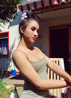 Co Co Now me live in Seoul - Transsexual escort in Seoul Photo 8 of 27