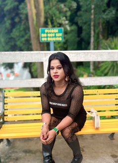 Coco Available - Acompañantes transexual in Kolkata Photo 1 of 4