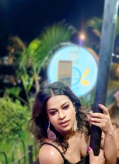 Coco Available - Acompañantes transexual in Kolkata Photo 4 of 4