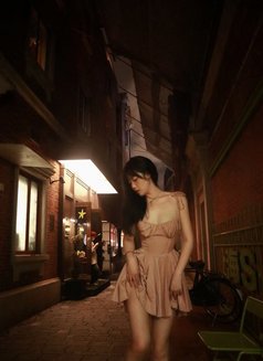 Coco - escort in Guangzhou Photo 3 of 3