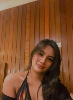 Coco - escort in Dubai Photo 5 of 7