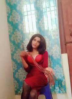 Coco - Dominadora transexual in Faridabad Photo 1 of 1