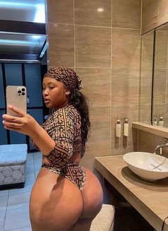 Lucky - puta in Chennai Photo 4 of 4