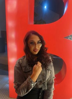 Coco - puta in Beirut Photo 3 of 4