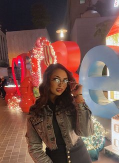 Coco - puta in Beirut Photo 4 of 4