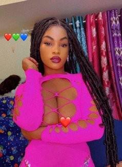 Coco - escort in Hyderabad Photo 1 of 4