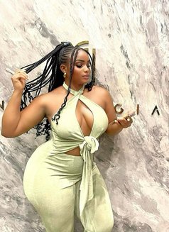 Coco - escort in Abidjan Photo 2 of 5